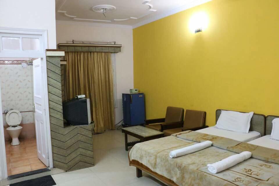 Hotel Midtown Haridwār Exteriör bild